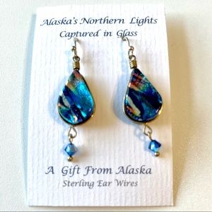 Northern Lights Dangle earrings